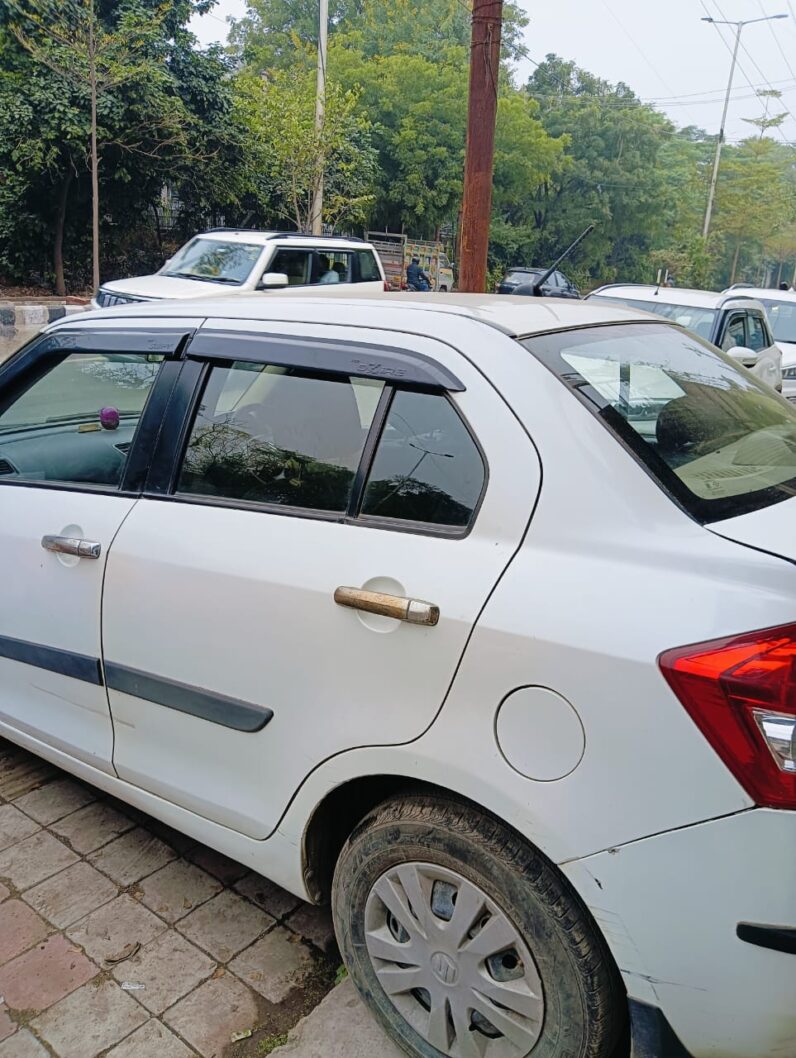 
								2013 Maruti Dzire VXI full									