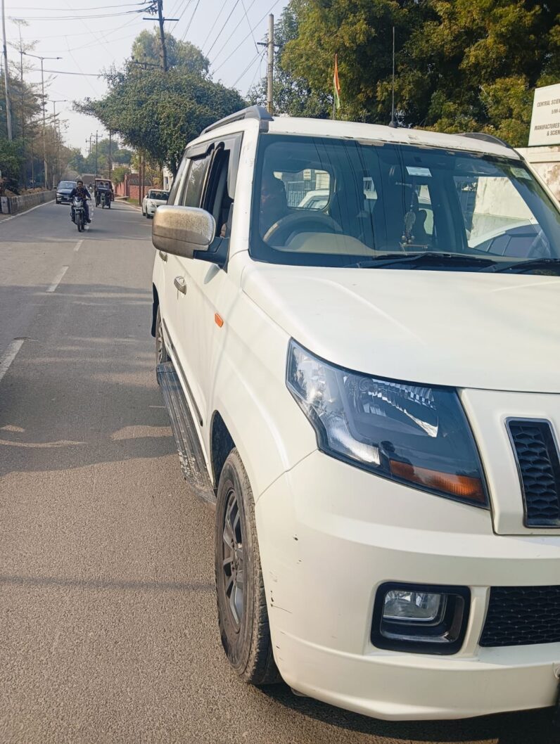 
								2019 Mahindra TUV300 full									